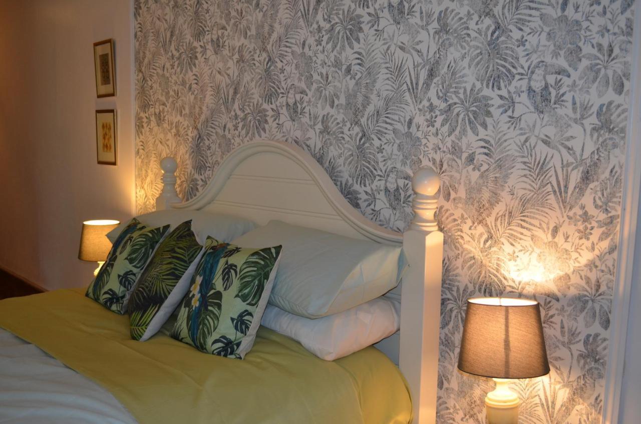 Chateau Gros Puy, Petit Chateau chambre d'hote Abjat-sur-Bandiat Extérieur photo