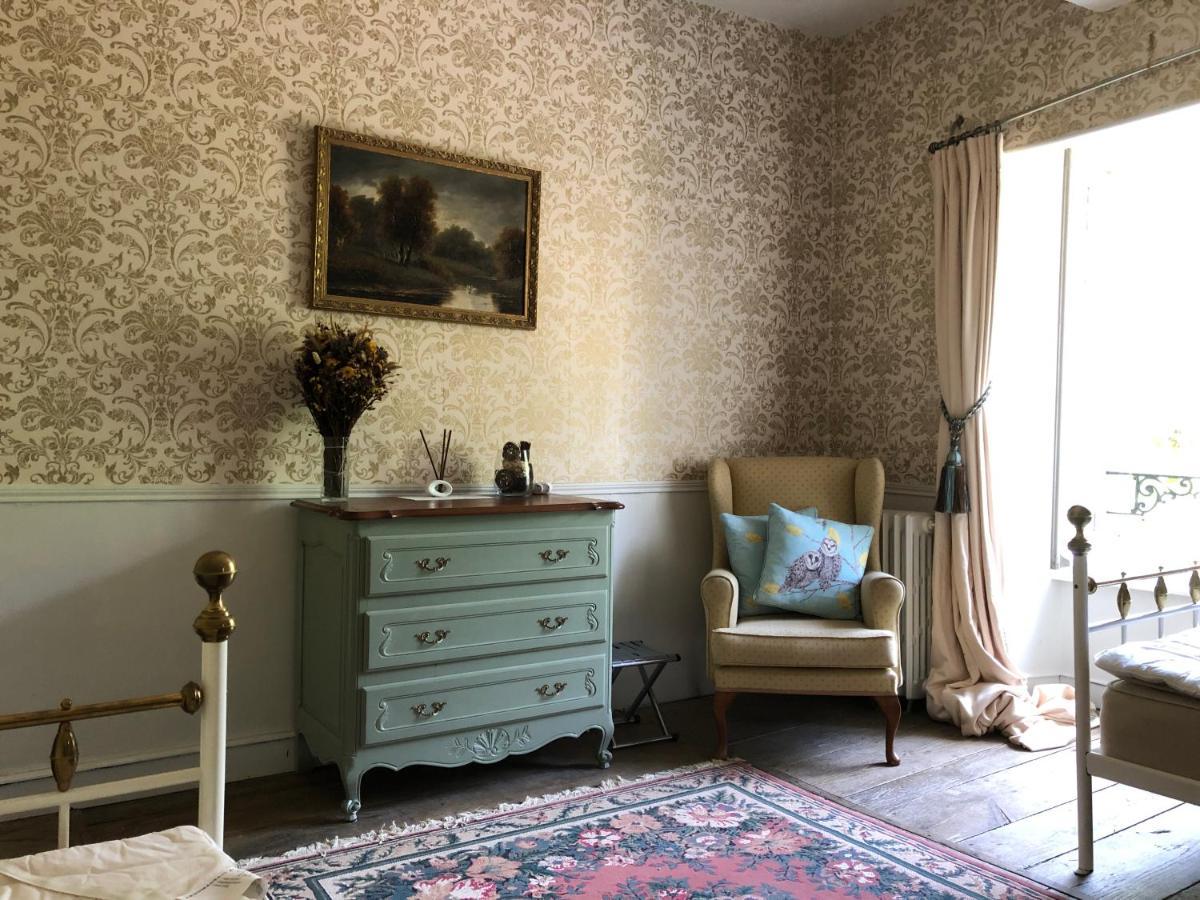 Chateau Gros Puy, Petit Chateau chambre d'hote Abjat-sur-Bandiat Extérieur photo